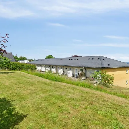 Feodora - 100m From The Sea By Interhome