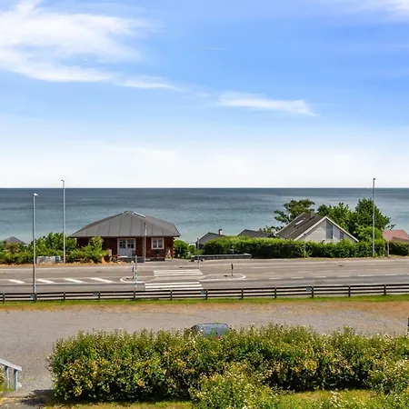 Lägenhet Feodora - 100m From The Sea By Interhome